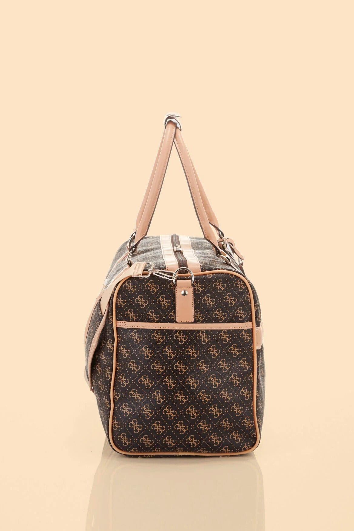 GUESS Travel Logo Affair 19 Inch Tote Bag