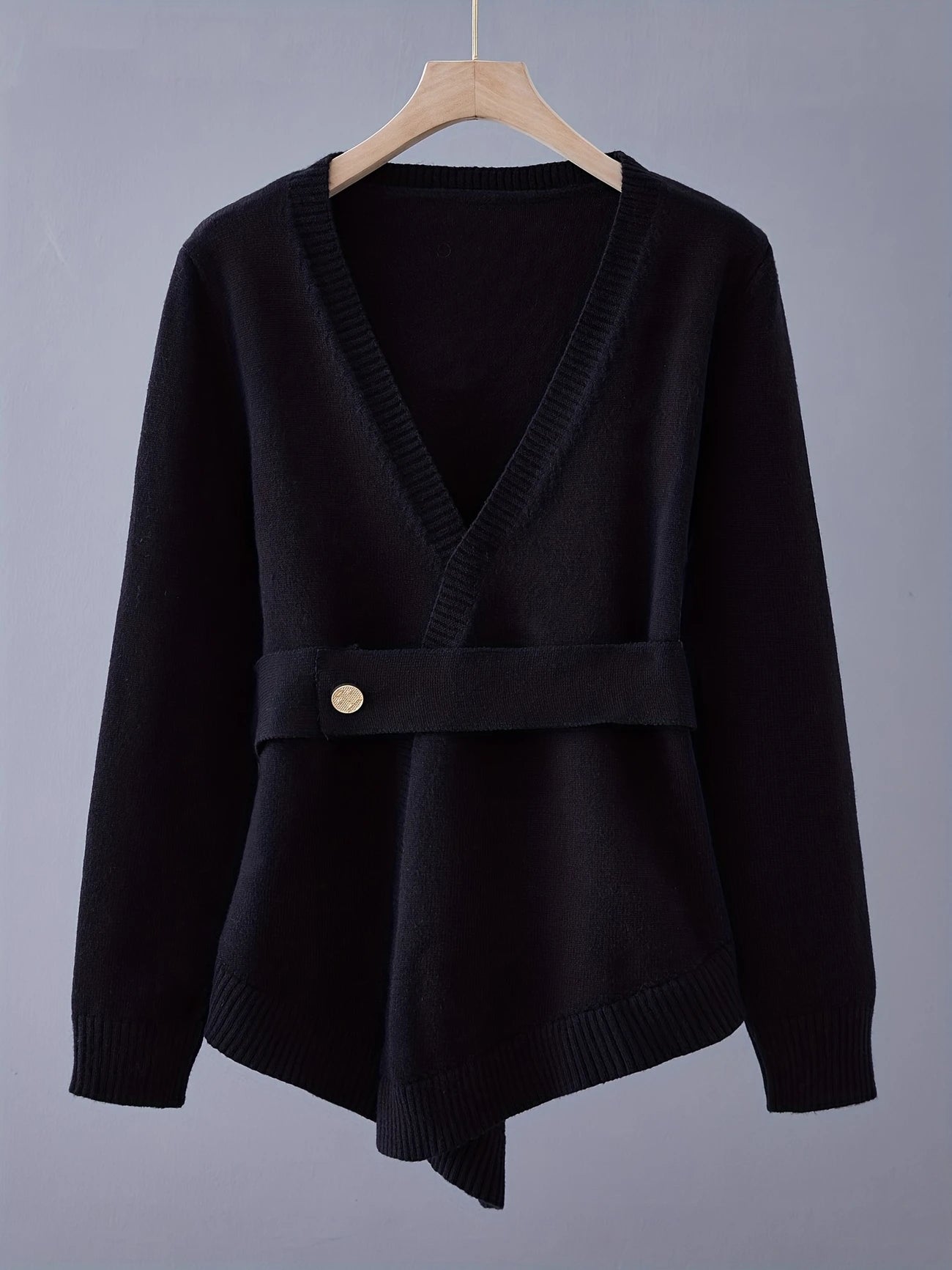Women’s V-Neck Pullover – Belted & Stylish