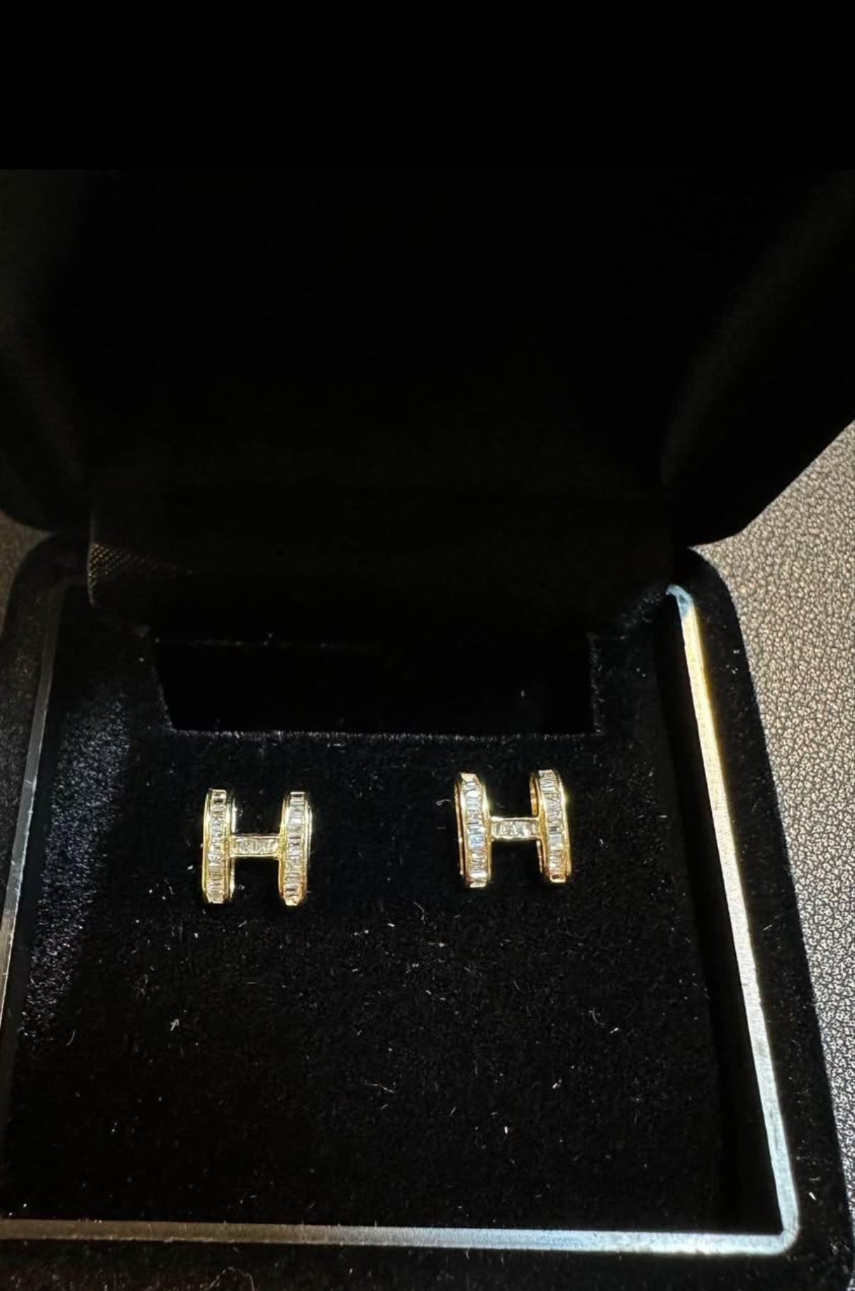 18K gold with diamonds earrings