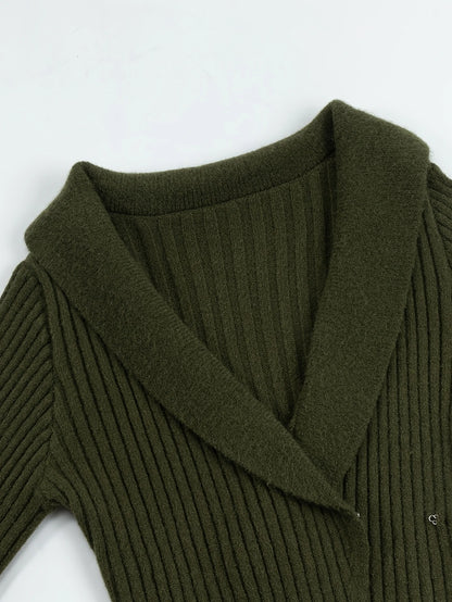 French Vintage V-Neck Sweater – Belted Fit